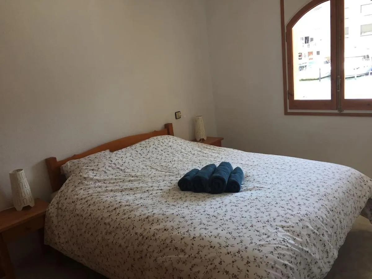 Apartamento Grand Appartement Vue Sur Canal 4 Pers Wifi Ampuriabrava España